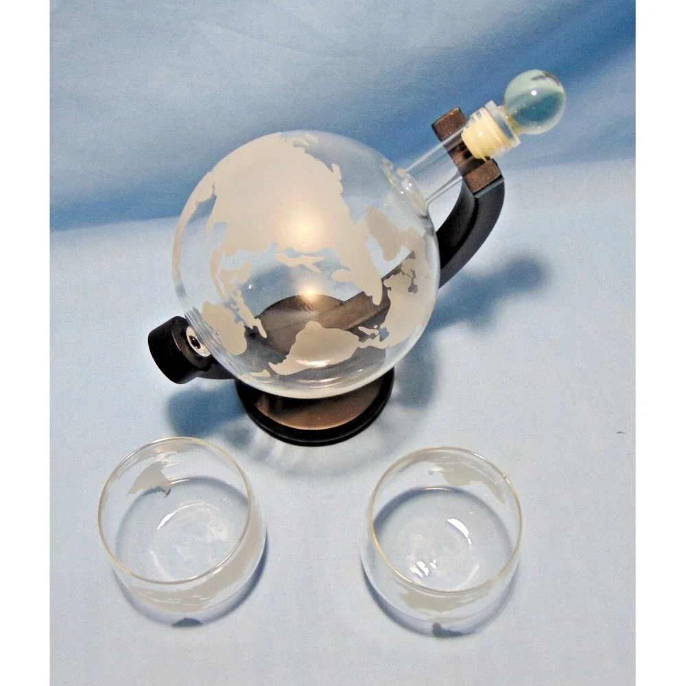 Decanter Whiskey Etched World Globe Set Glass Crystal‎ 850ml / 28oz